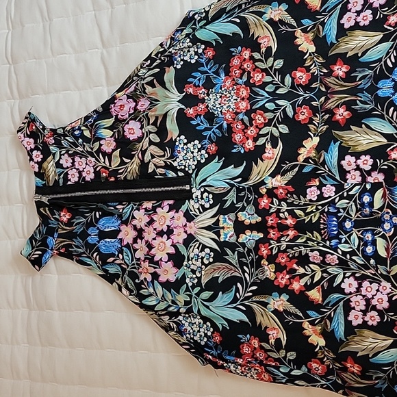 Fifteen Twenty Multi-color Floral Halter Shirt Size M - Picture 4 of 7